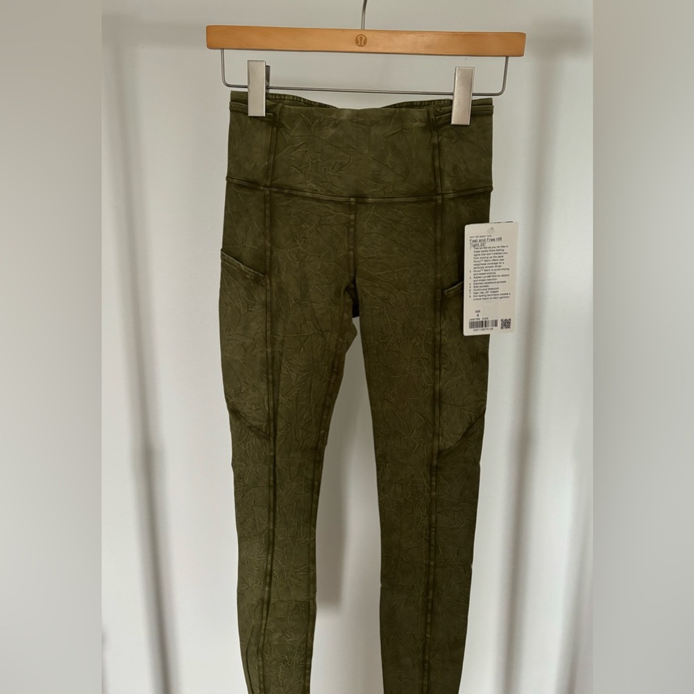 Fast and Free High-Rise Tight 25” Pockets
